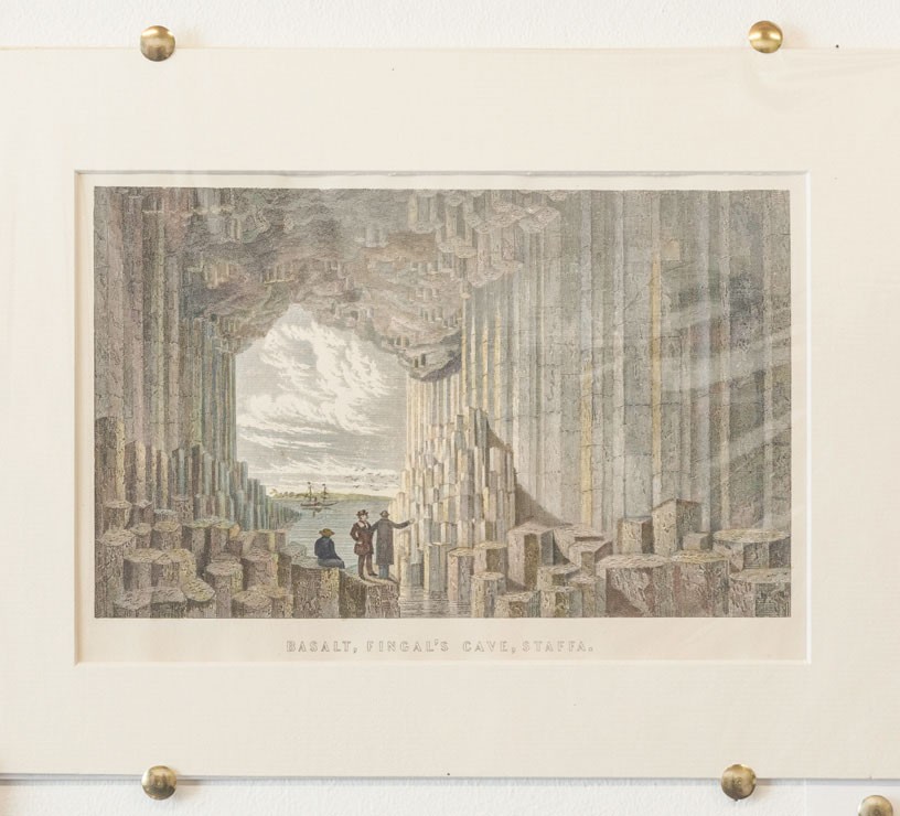 Picture of Fingal's cave in Scotland