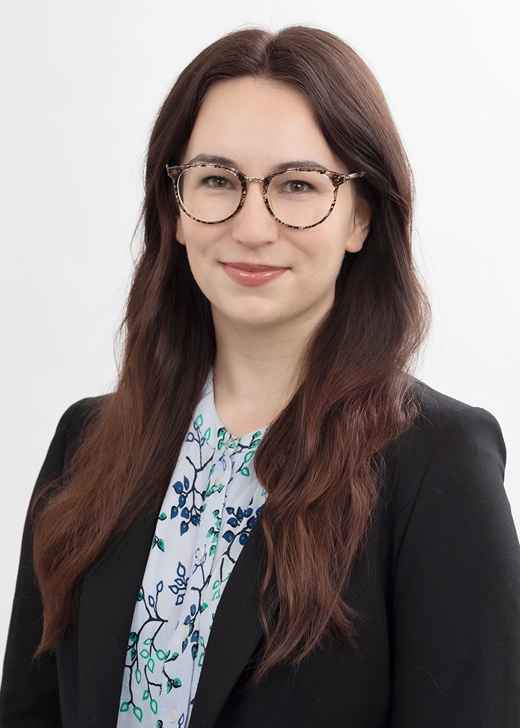 Headshot of Amelia Smit