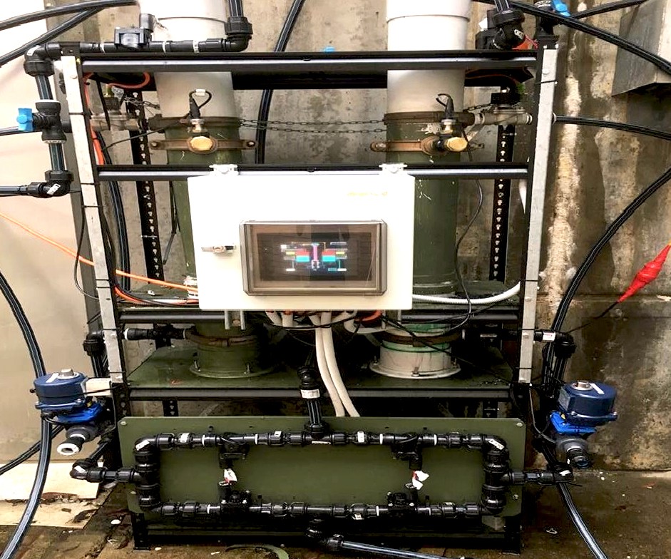 Testing unit for water filters in waste water treatment