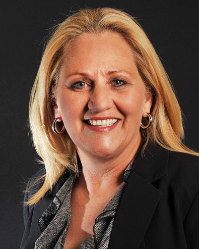 Mary Lyons-Buckett, Local Independent Councillor