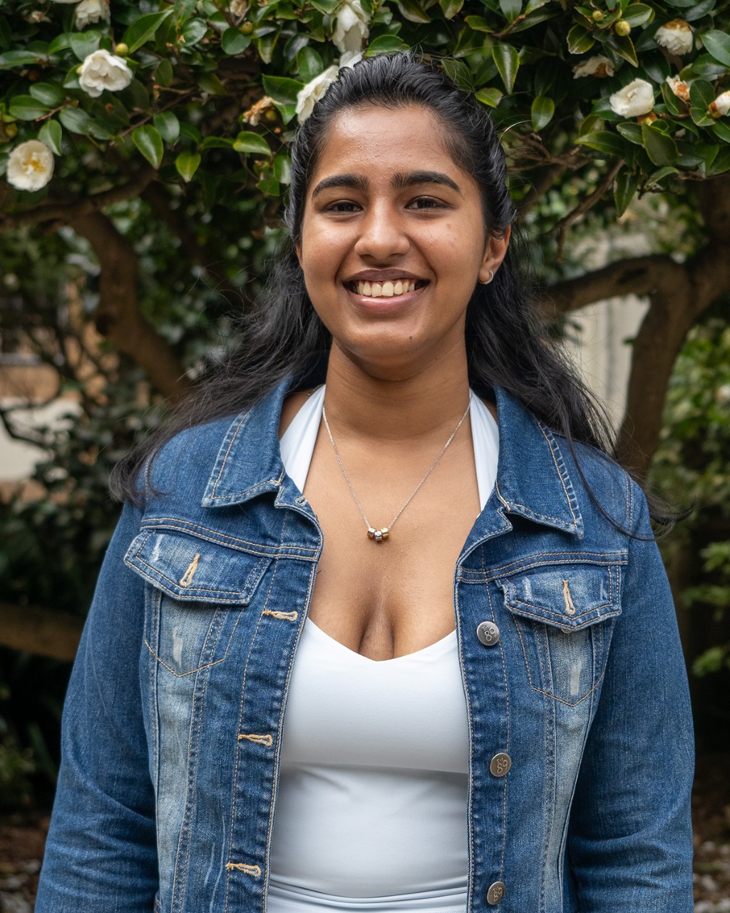 SEI Honours Fellow Arohi Saini in the Vice Chancellor's Garden