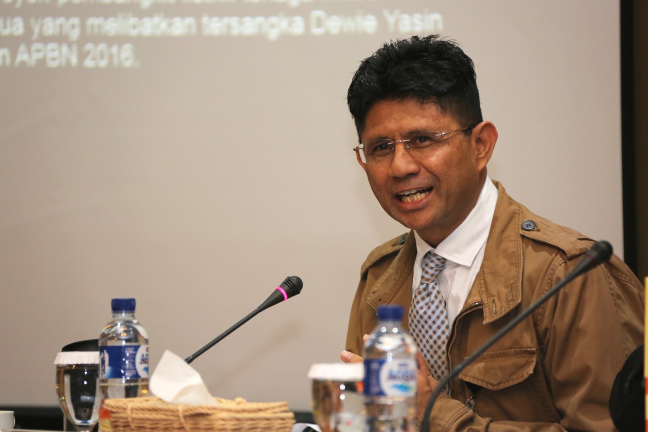 Dr Laode Syarif
