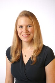 Dr Sally Gainsbury. Top image: Sahara Hotel and Casino by Antoine Taveneaux on Wikimedia Commons.