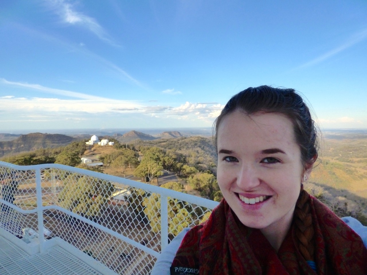 Rebecca McElroy at the Anglo-Australian Telescope. Top image credit: European Southern Observatory
